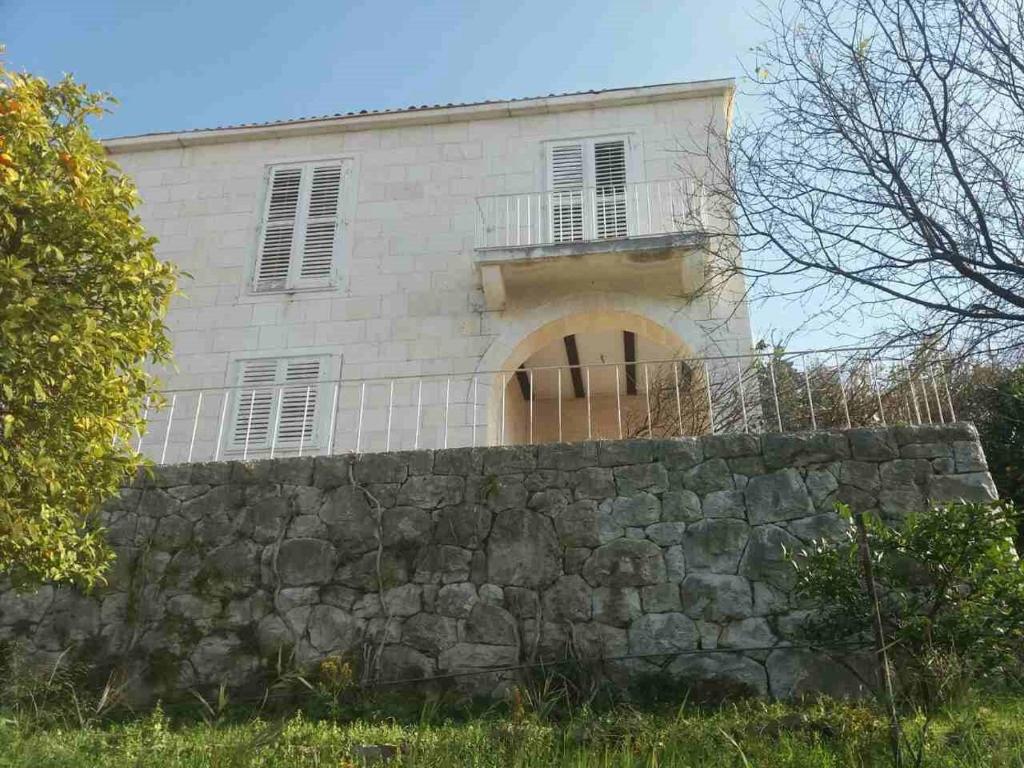 Apartments by the sea Hvar - 15401 — photo 1