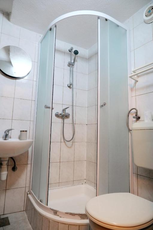 Split Centre Apartment photo 3