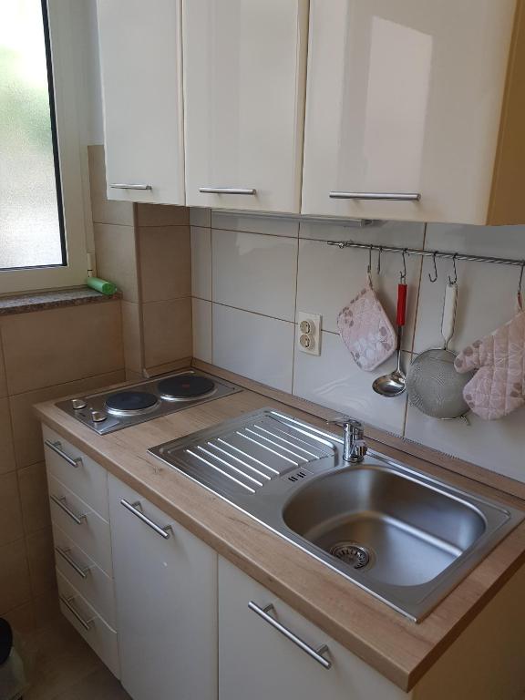 Apartments with parking space Makarska - 16521 photo 3