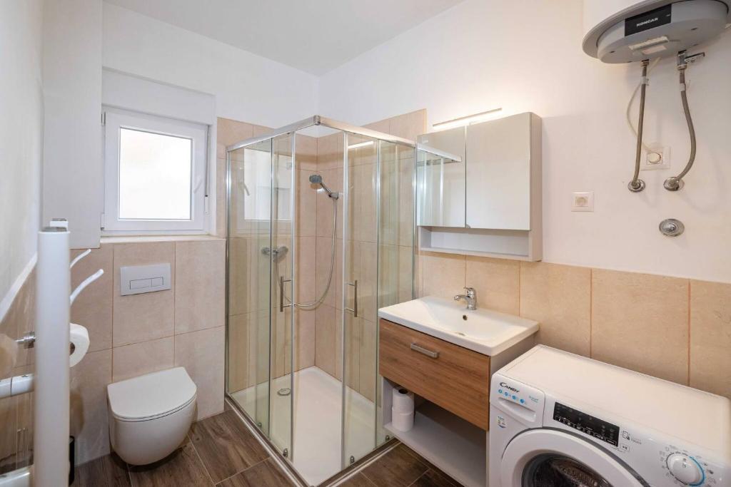 MY DALMATIA - Studio apartment Blagdan with private parking photo 3