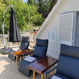 Off grid Robinson house Karmen — photo 1