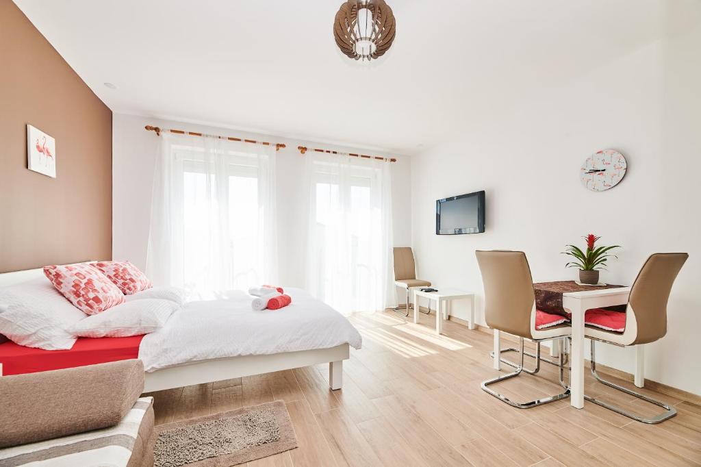Studio apartman Lena photo 2