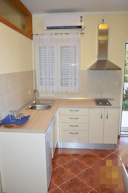 Studio Apartment in Preko with Sea View photo 3