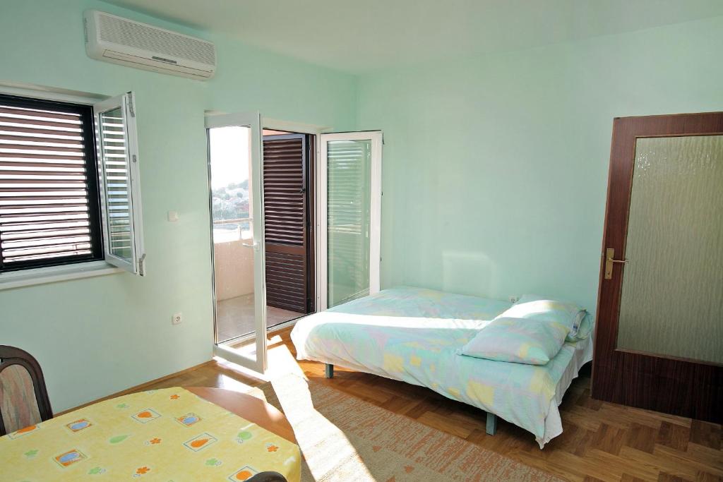 Apartments by the sea Bilo photo 2