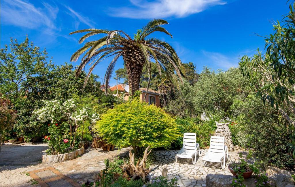 Awesome Home In Veli Losinj photo 2