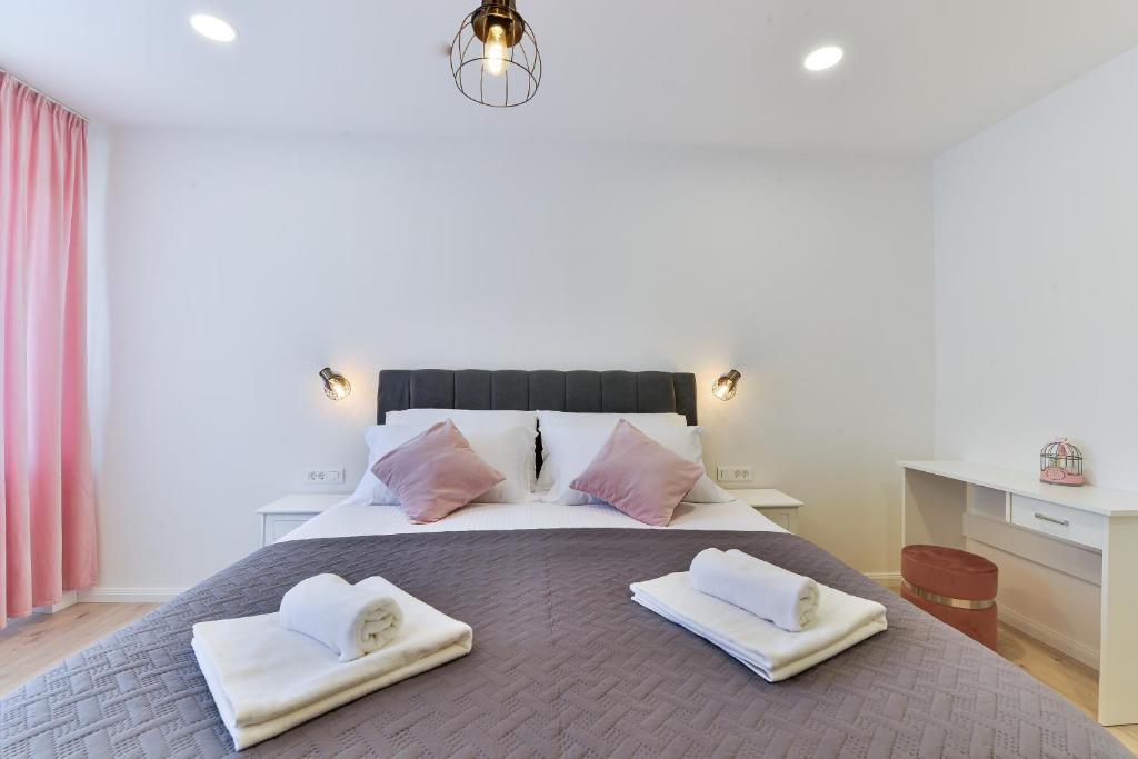 Zara Lumina Apartment photo 2