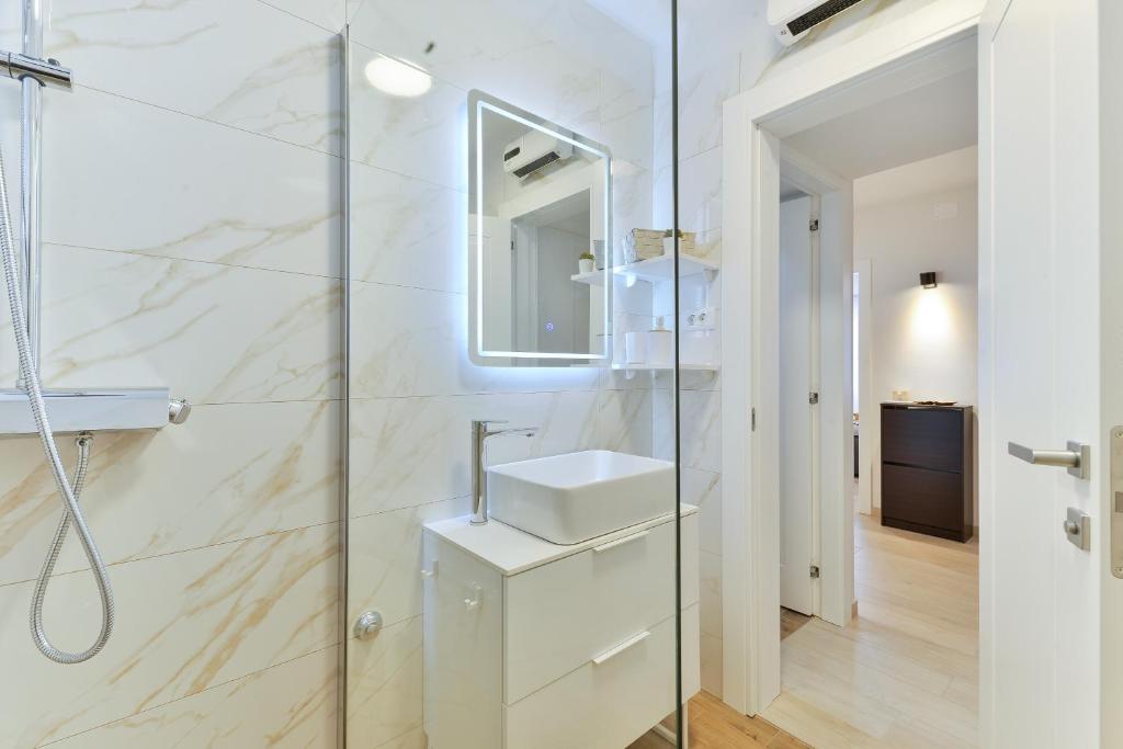 Zara Lumina Apartment photo 3
