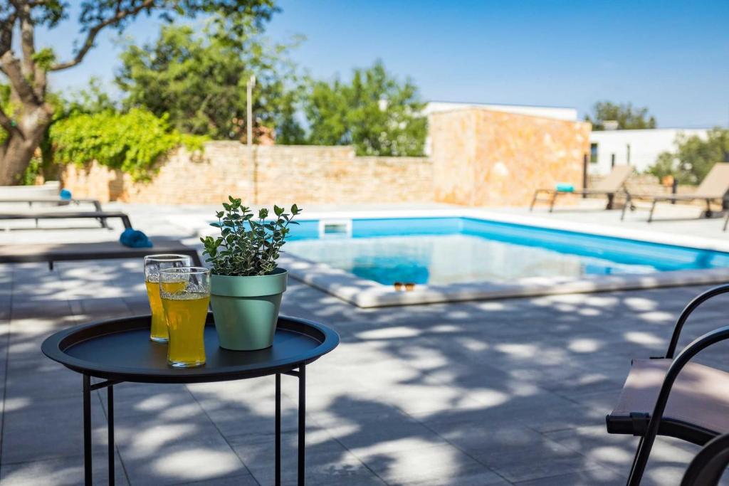 Apartments Cesare with Shared Pool photo 3