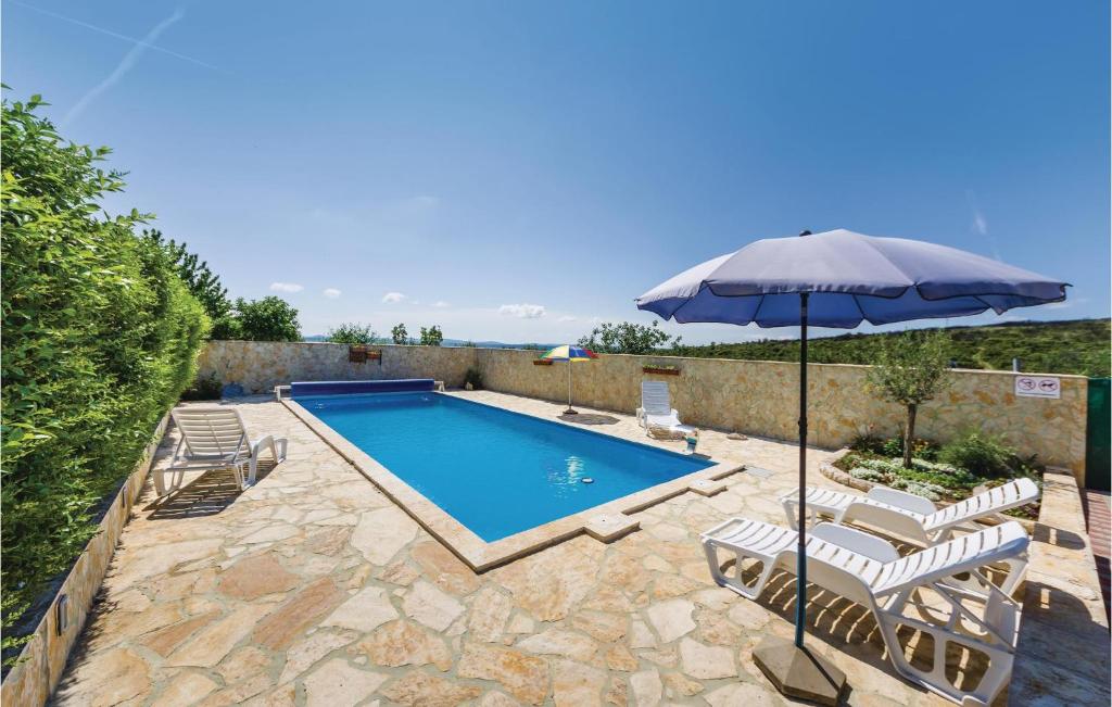 Awesome Apartment In Vrana With Wifi photo 2