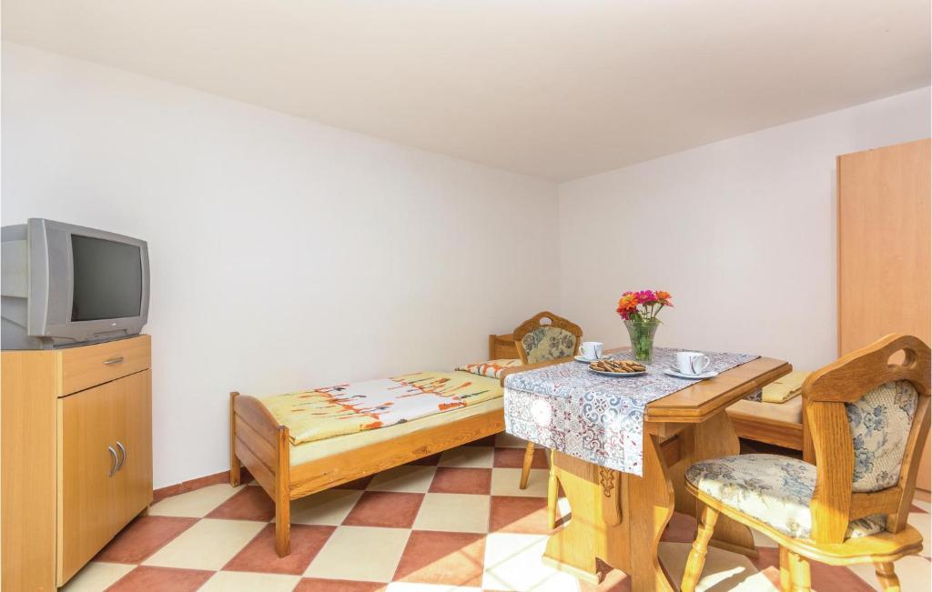 Beautiful Studio In Labin With Wifi photo 3