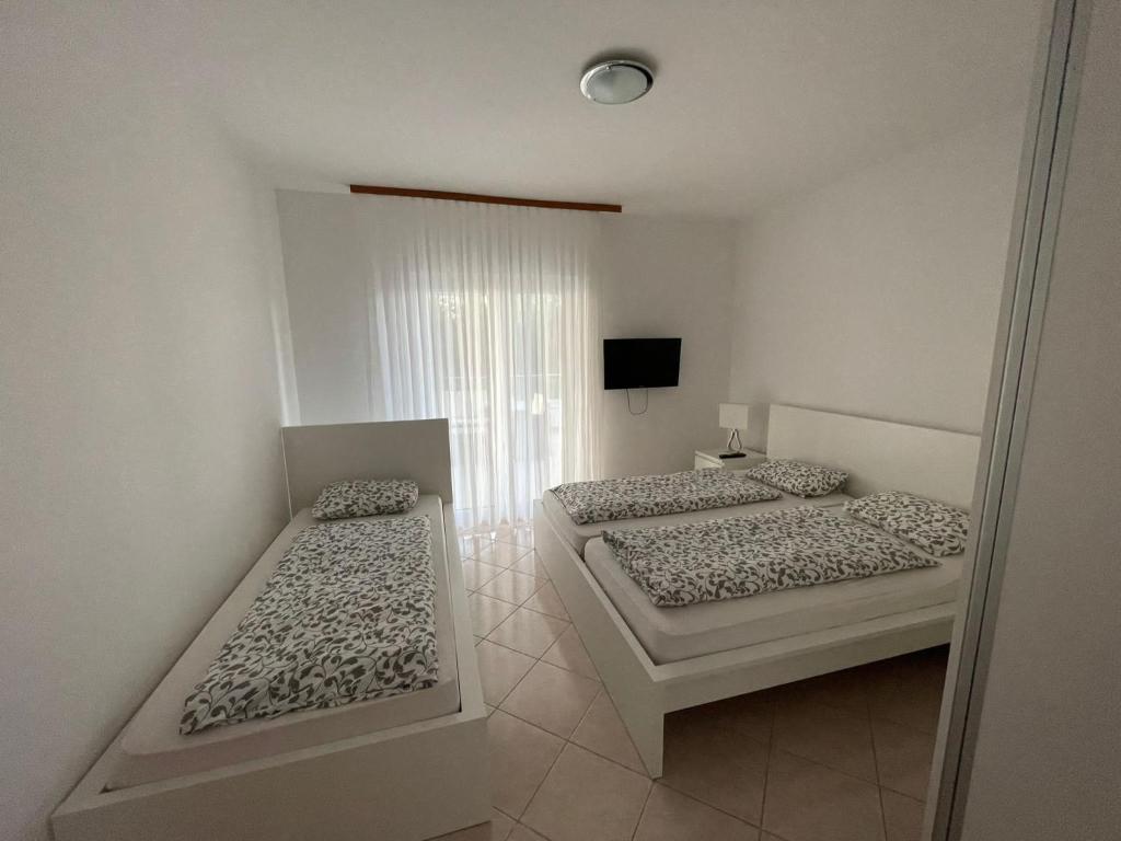 Tole Villa Podaca photo 2