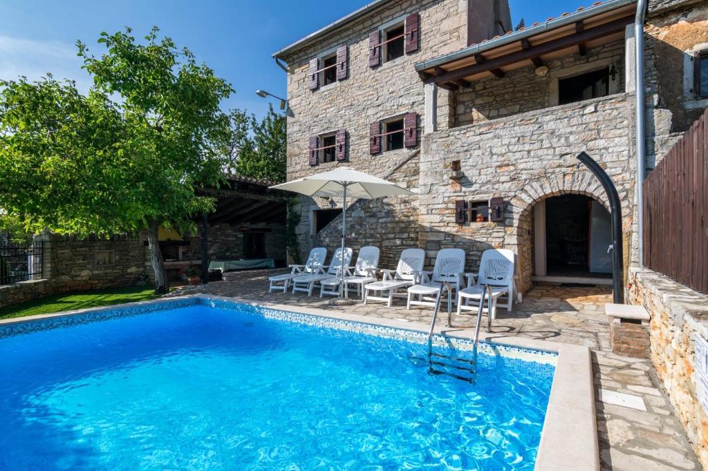 Rustic Villa Marija with panoramic view in Zrenj — photo 1