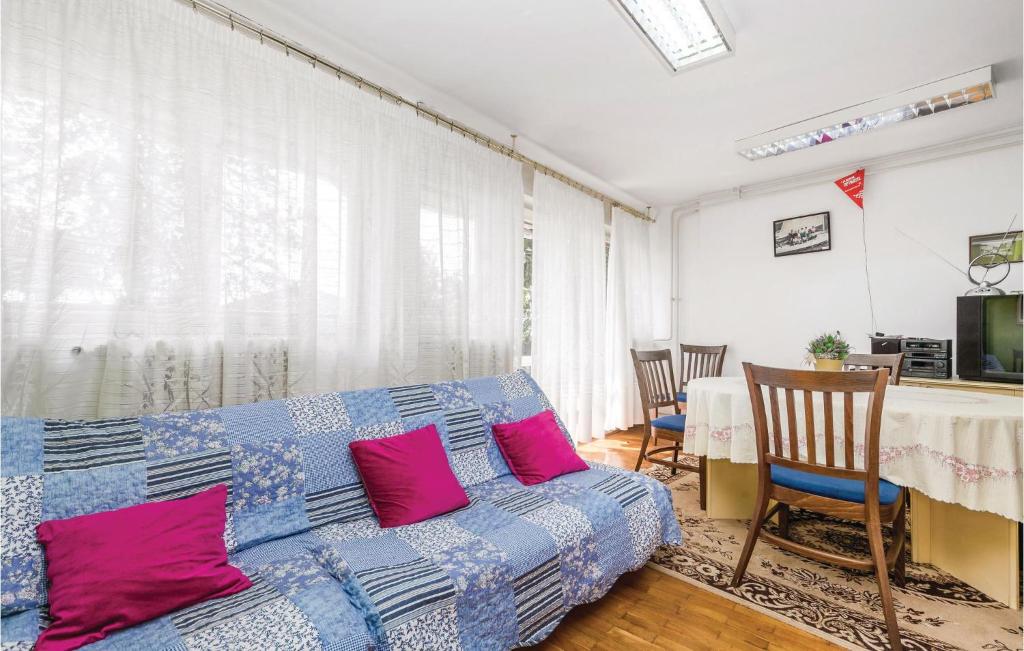 4 Bedroom Pet Friendly Home In Volosko photo 3