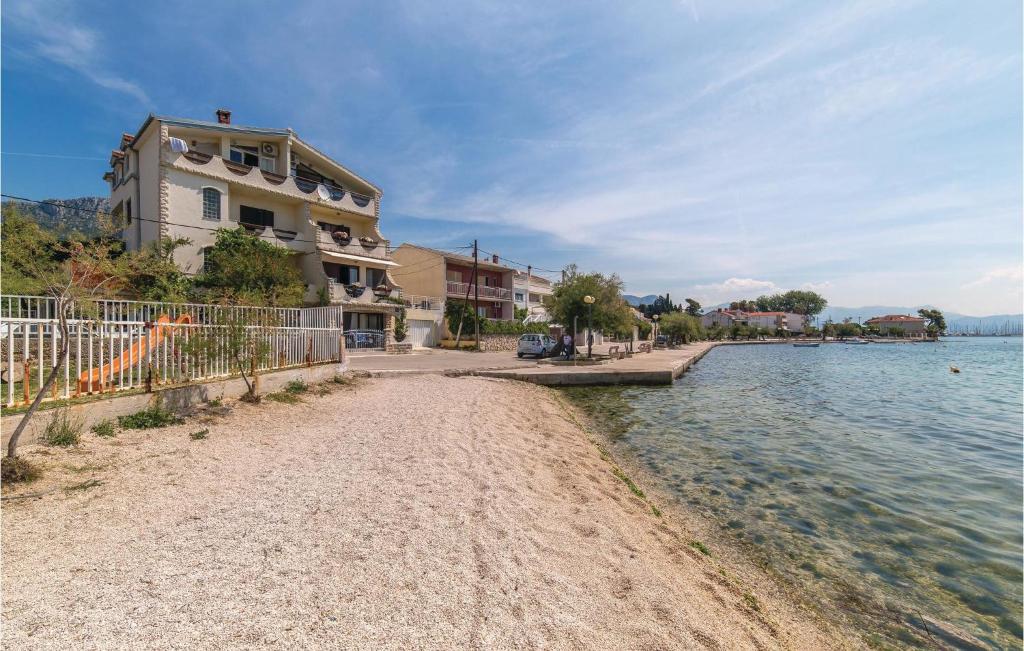 Studio Apartment In Kastel Kambelovac photo 2