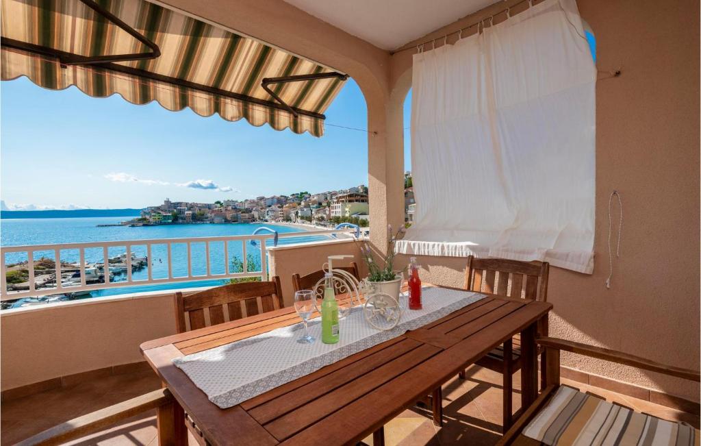 Lovely Apartment In Igrane With House Sea View — photo 1