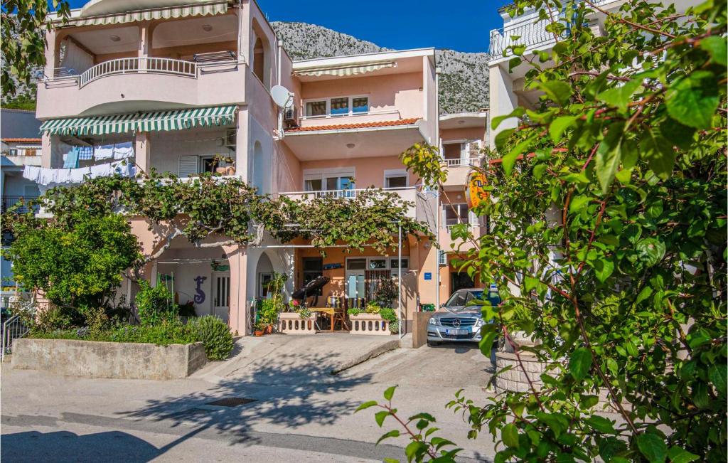 Lovely Apartment In Igrane With House Sea View photo 3
