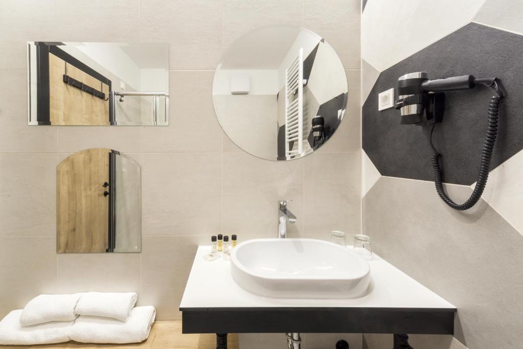 The Loop Hotel photo 2