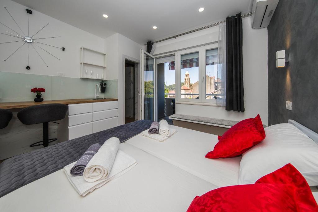 Split Central Luxury Studios photo 3