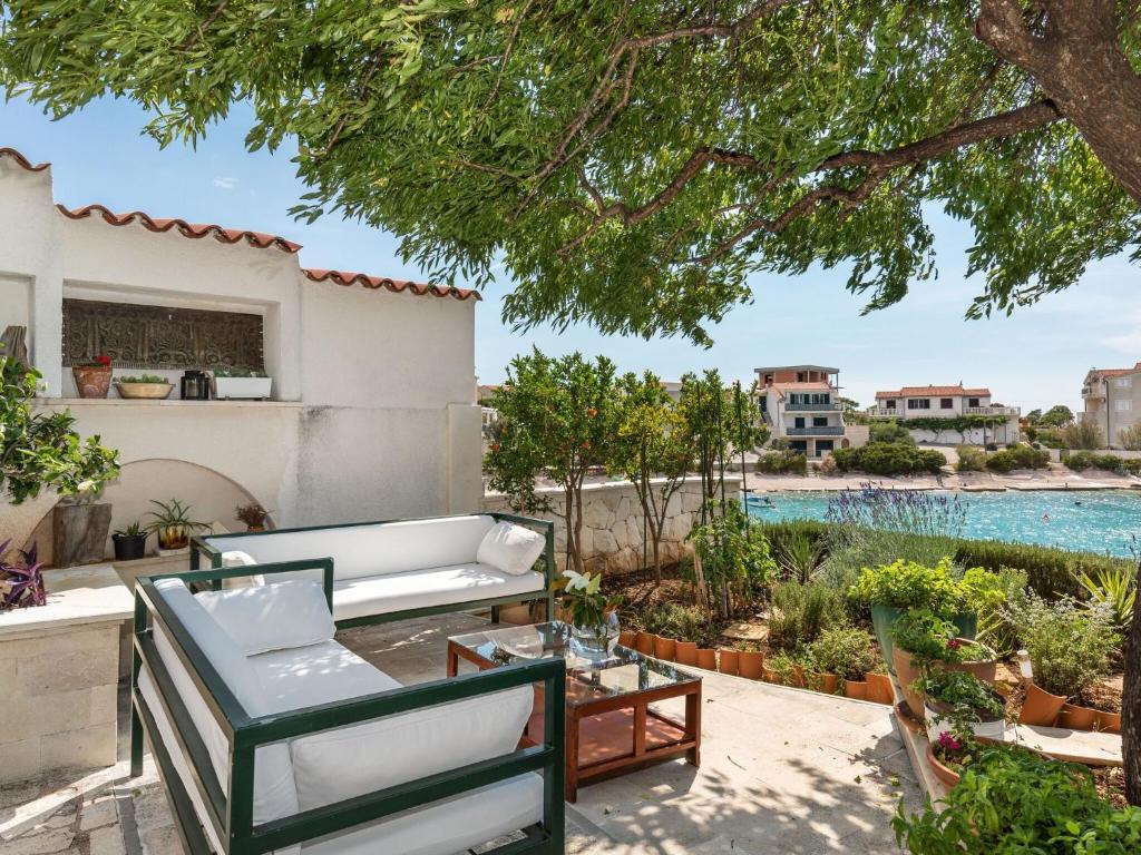 Holiday Home Kanica by Adriatic Sea — photo 1