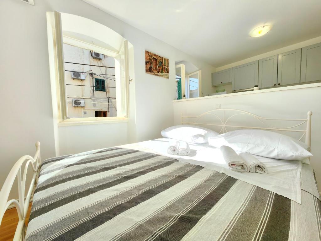 Studio Bruna in the old town photo 2