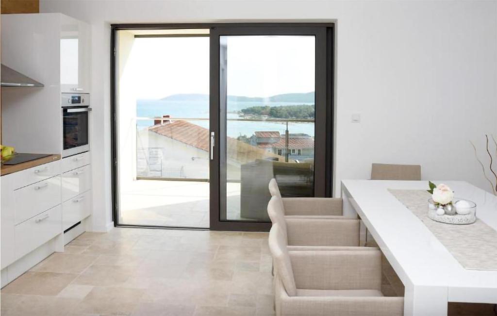 Amazing Apartment In Sibenik photo 3