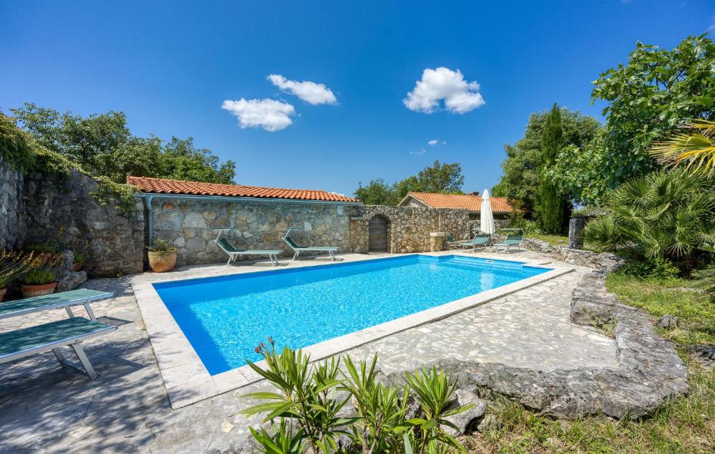 Lovely Home In Malinska With Wifi — photo 1