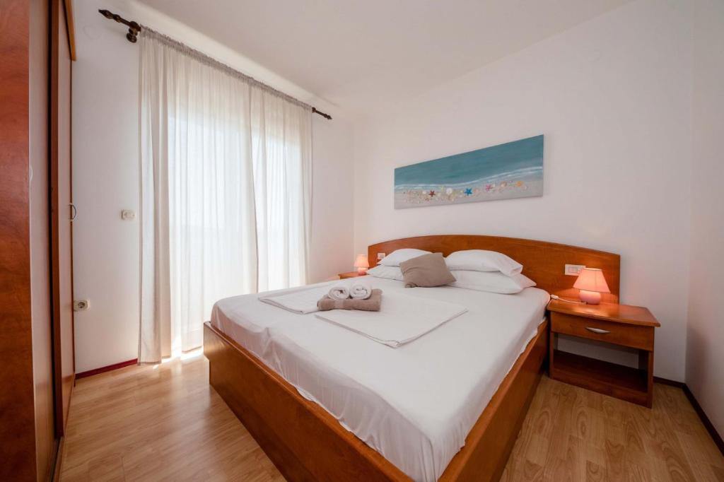 Apartments in Supetarska Draga with sea view photo 2