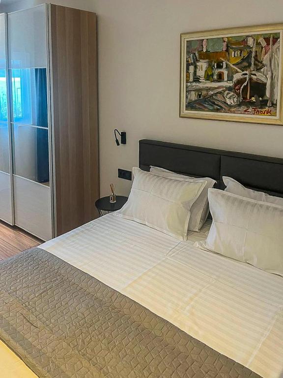 Apartment Maja - Holiday Property Gracin photo 2