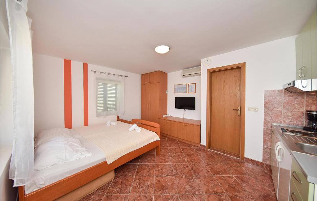 Nice Apartment In Privlaka With Wifi photo 3
