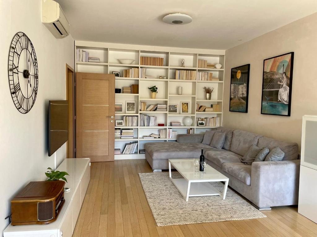 Sofia Apartment photo 2