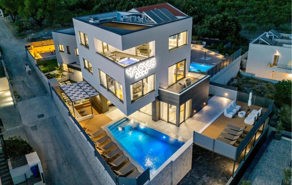 Amazing Home In Makarska With Sauna — photo 1