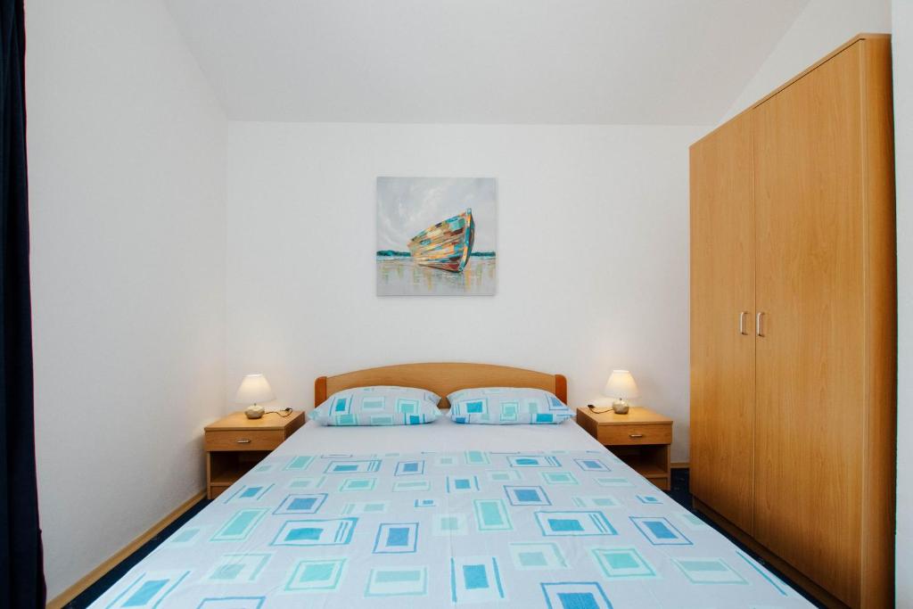 Apartment Mastrinka 11283a photo 2
