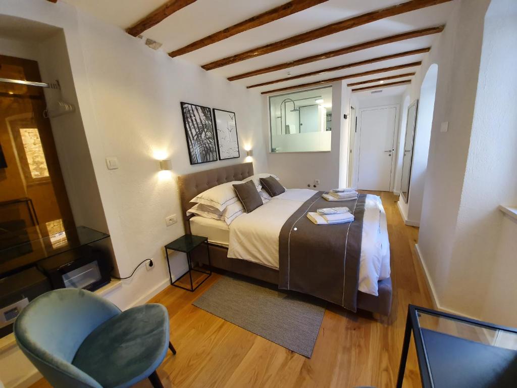 THE SUITES at central Split — photo 1