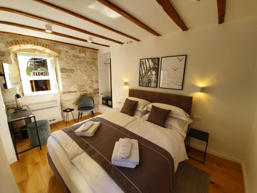 THE SUITES at central Split photo 2
