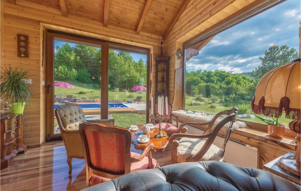 Stunning Home In Gospic With Wifi photo 3