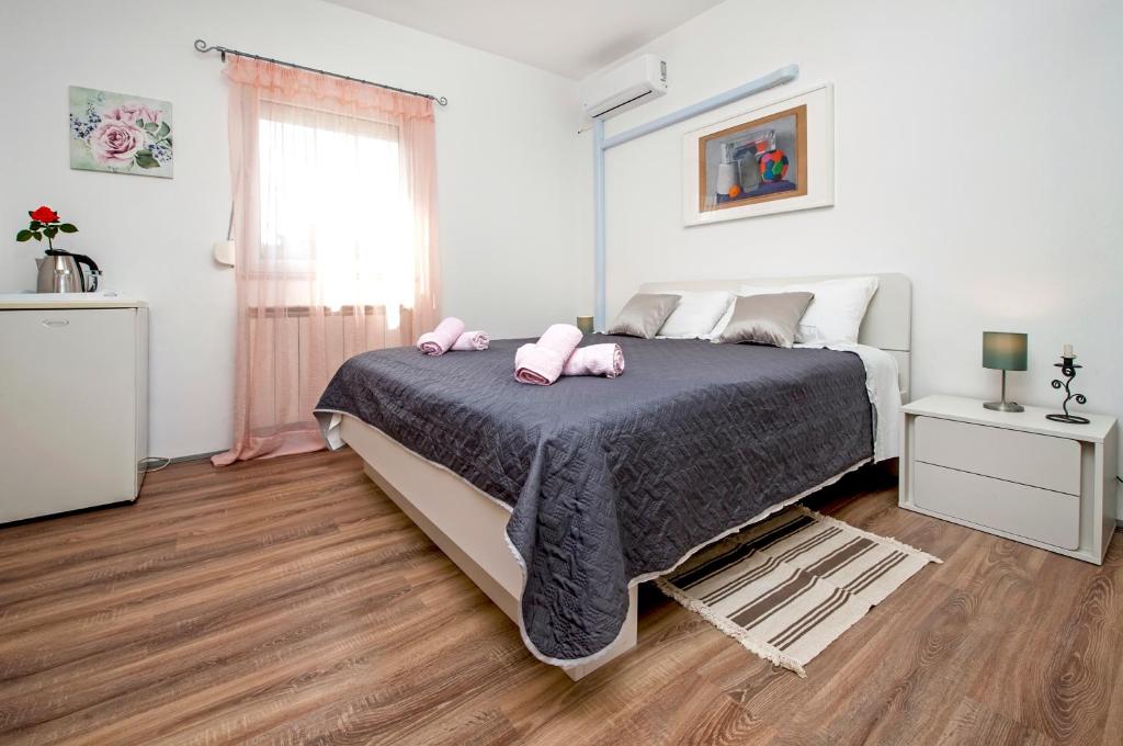 Rooms Mariana — photo 1