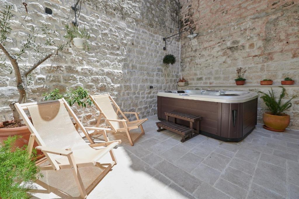 Villa Kudelik - Stone Story — photo 1