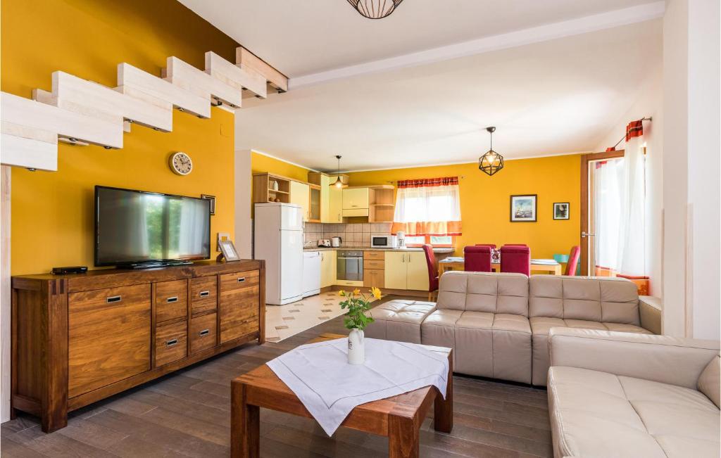 Stunning Home In Kastel photo 3