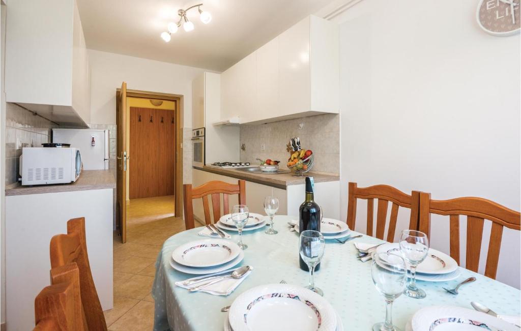 Nice Apartment In Veprinac With Wifi photo 3