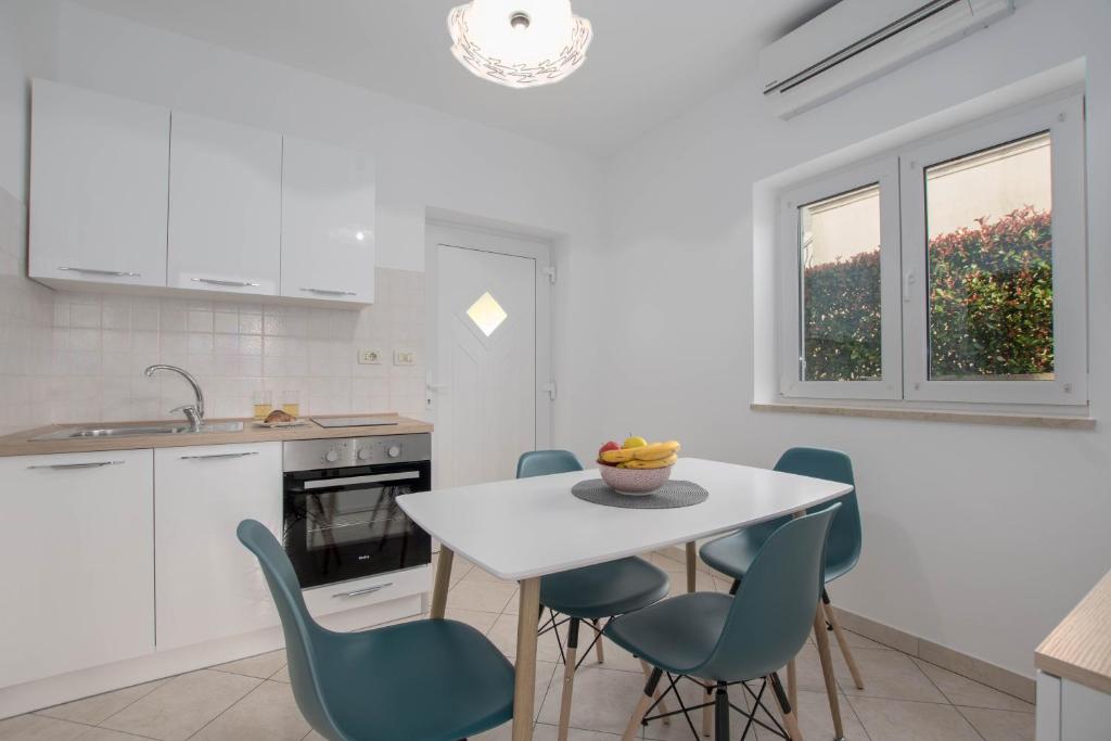 Apartment Lucija photo 2