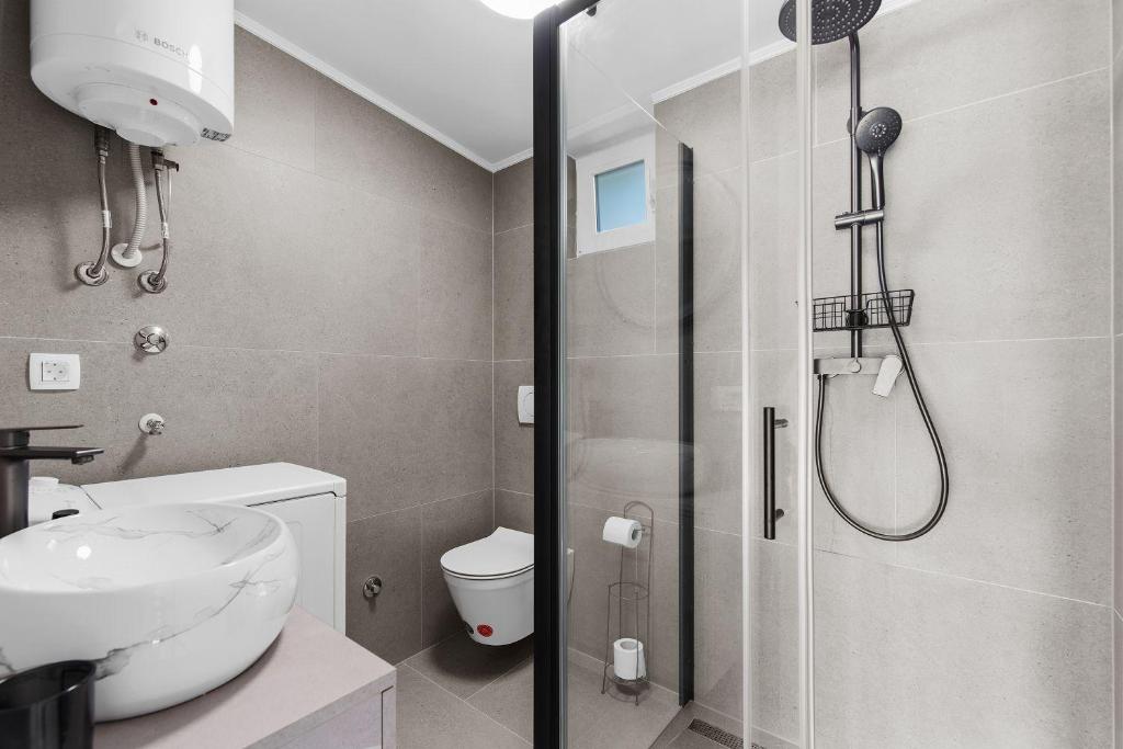 Süßes Ferienhaus mit Privatpool photo 3