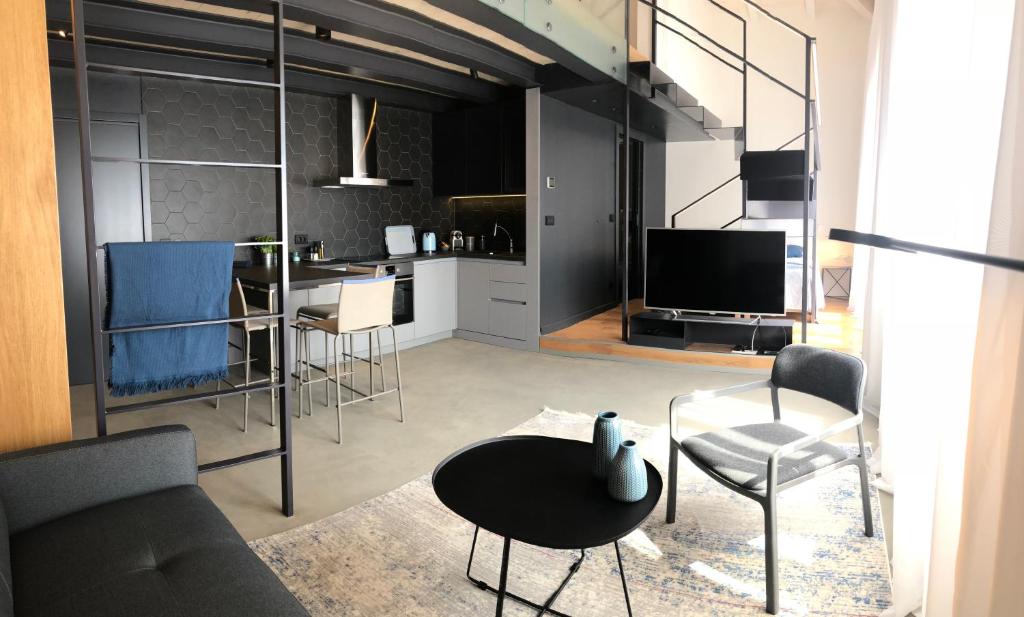 The Bridge Casa Luxury Apartments — photo 1