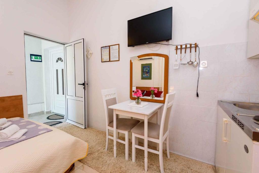 Studio in Gradac - Makarska Riviera 43538 — photo 1