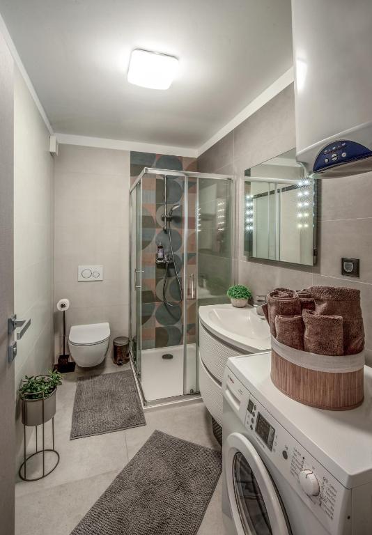 Rijeka Relax Apartment with parking photo 3