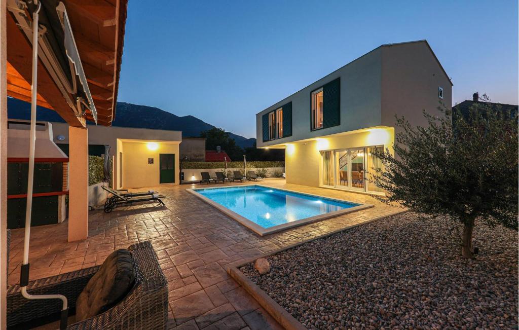 Stunning Home In Sestanovac — photo 1