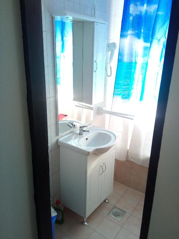 Booking.com: Hotels in Poljanak. Book your hotel now! photo 3