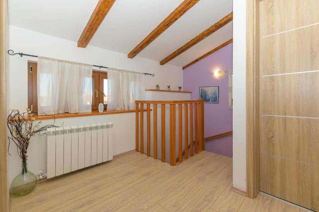 Spacious holiday home Guran photo 3