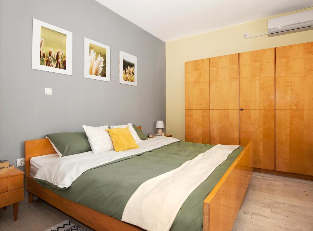 Silvermoon Apartment photo 2