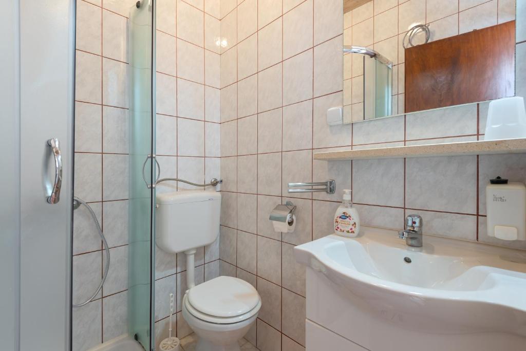 Apartments by the sea Jelsa photo 3