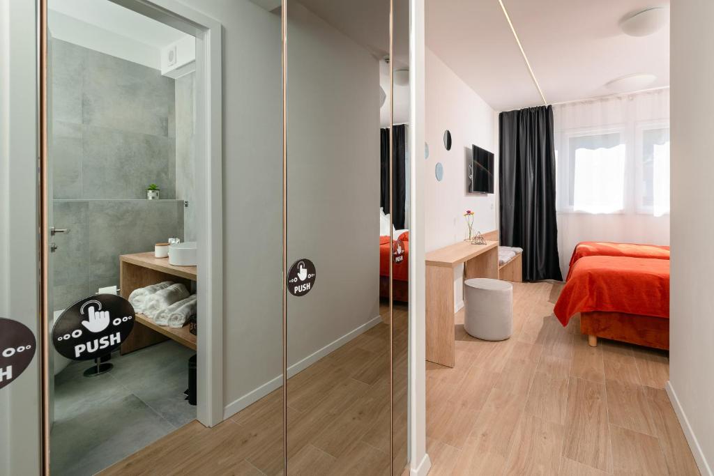 Skaline Luxury rooms Split photo 3